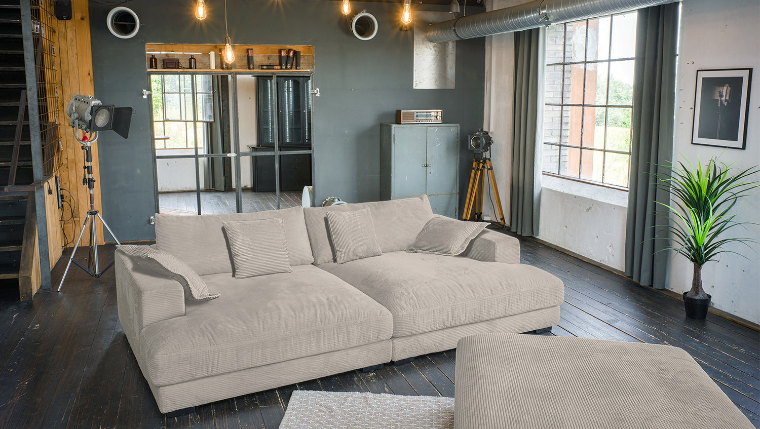 KAWOLA Big Sofa MADELINE Cord taupe mit Hocker und 4 Zierkissen, ohne Holztablett