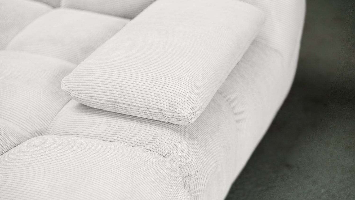 KAWOLA Big Sofa VIVIEN Feincord weiß