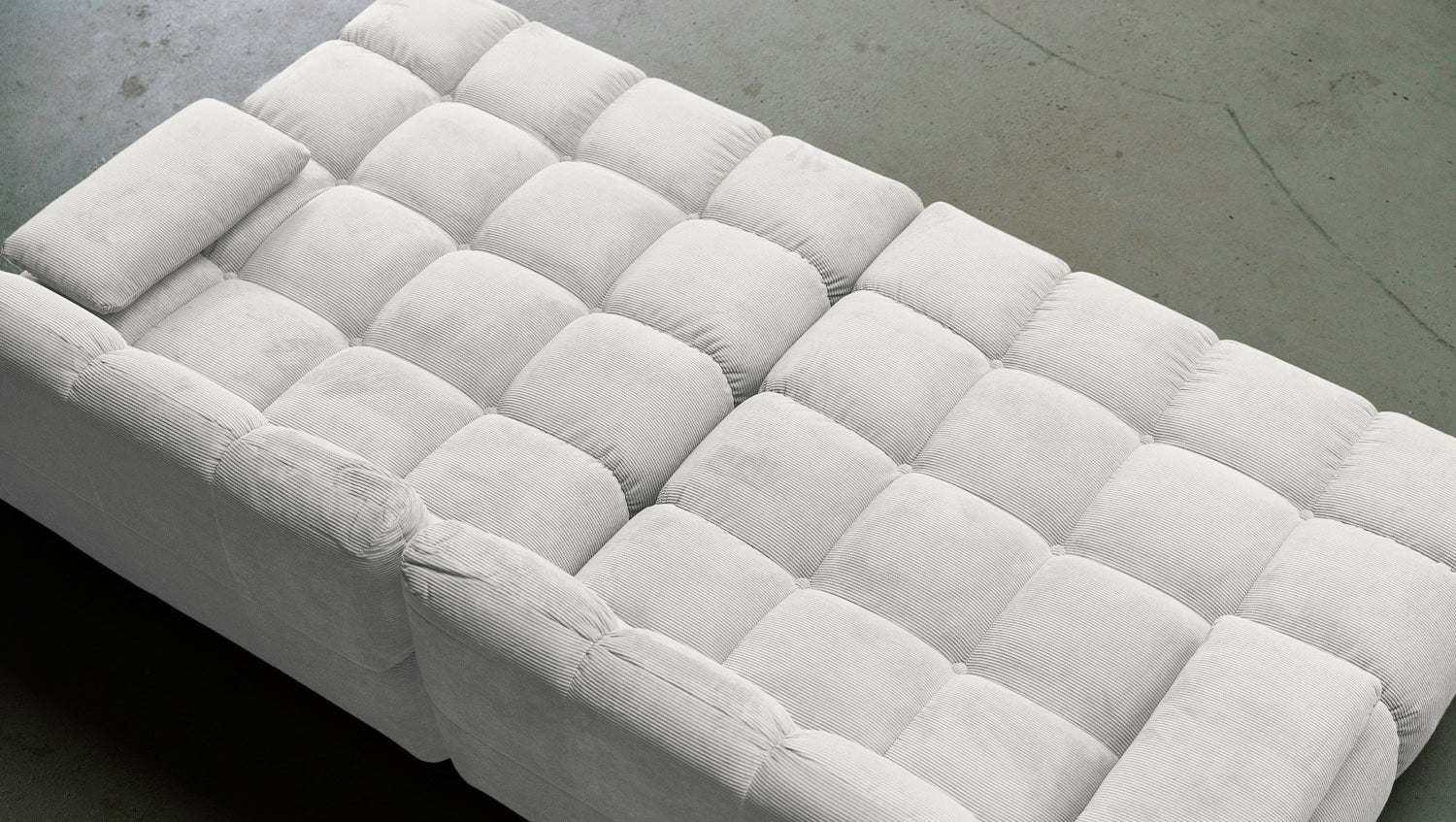 KAWOLA Big Sofa VIVIEN Feincord weiß