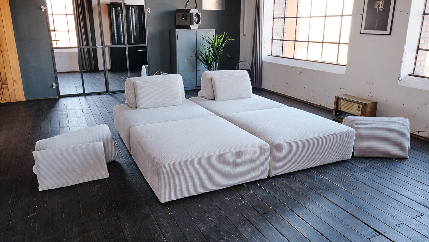 KAWOLA Modulsofa WIOLO SOFT 4 Module 4 Rückenkissen Cord hellgrau