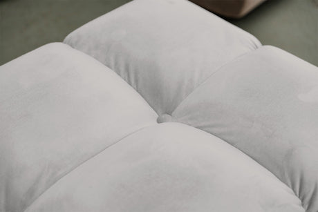 KAWOLA Polsterhocker VIVIEN Hockerbank Velvet silber