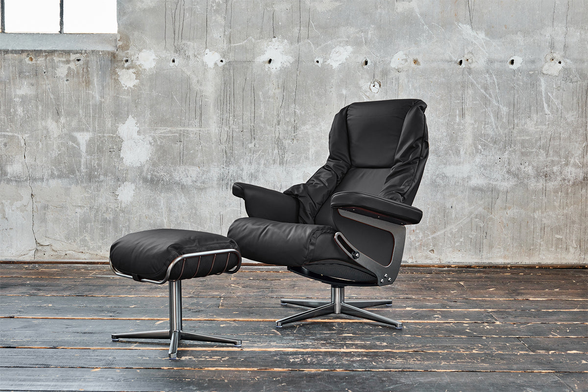 KAWOLA Sessel MODO Relaxsessel drehbar Leder schwarz mit Hocker