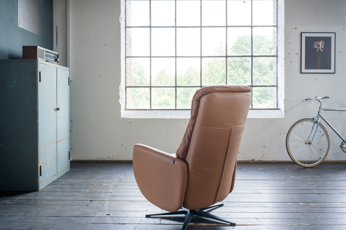 KAWOLA Sessel SARI Relaxsessel drehbar Leder braun