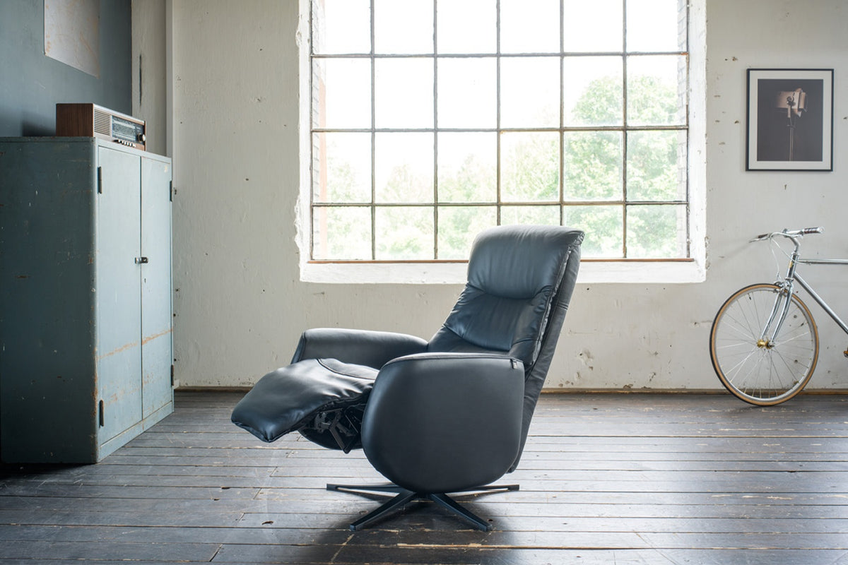 KAWOLA Sessel SARI Relaxsessel drehbar Leder schwarz