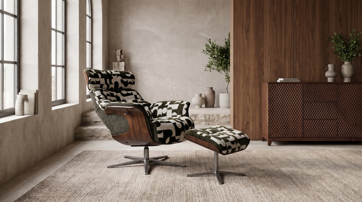 KAWOLA Sessel TOSAR Relaxsessel drehbar Stoff Retro-Design grün mit Hocker