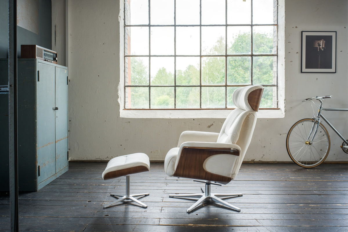 KAWOLA Sessel TOSAR Relaxsessel drehbar Velvet cremeweiß mit Hocker