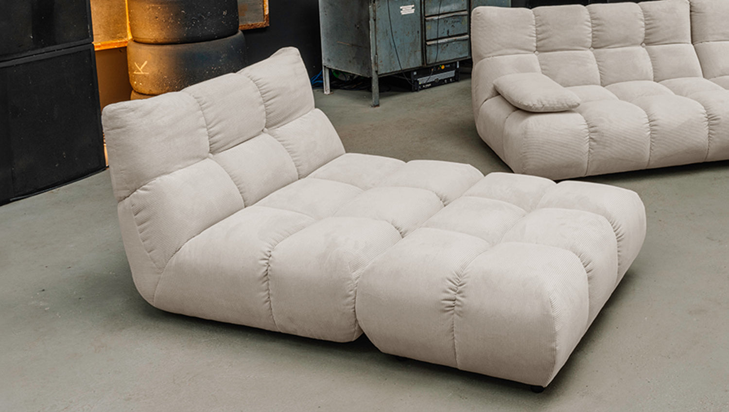 KAWOLA Sessel VIVIEN Drehsessel Feincord beige