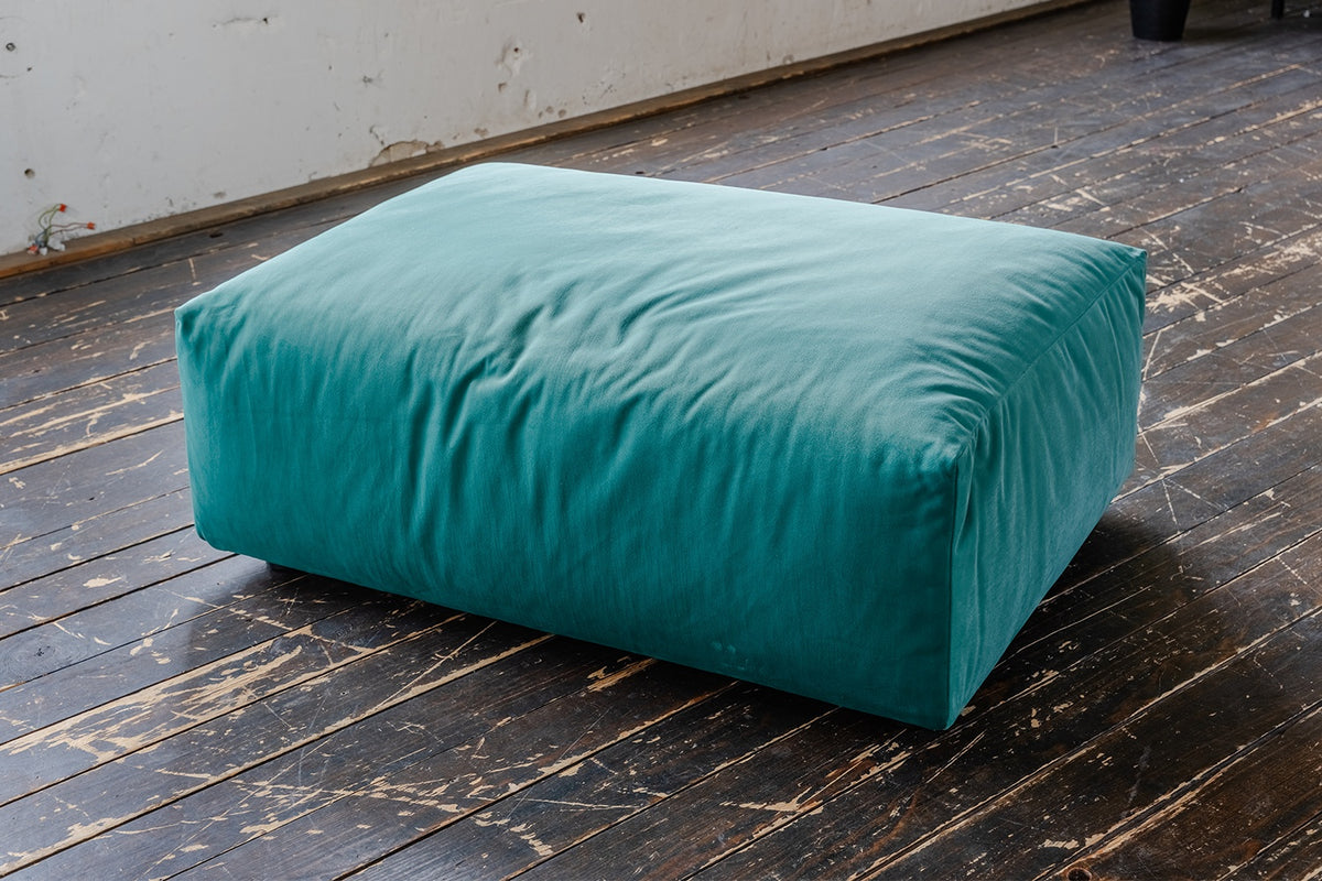 KAWOLA Sitzelement MIA Hocker Velvet grün