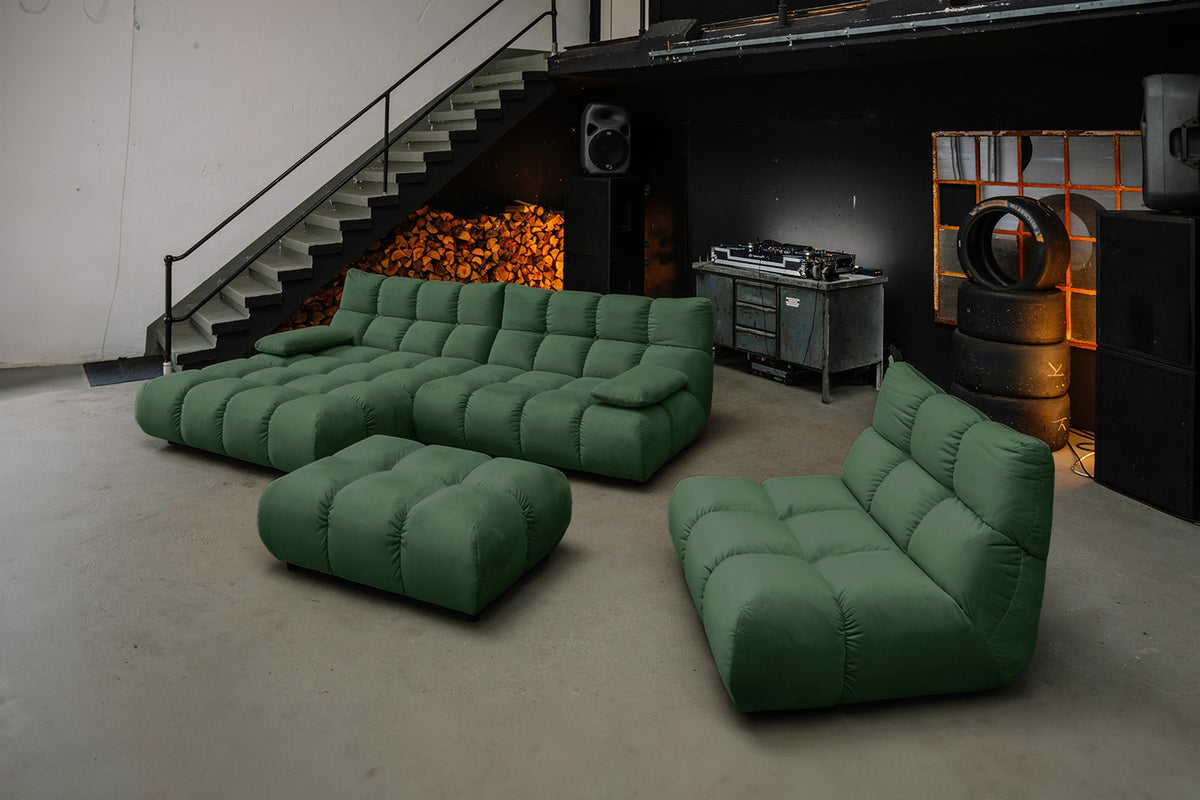KAWOLA Sitzgruppe VIVIEN Ecksofa Drehsessel Hockerbank Velvet smaragd
