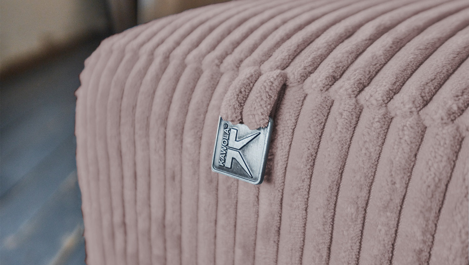 KAWOLA Sofa BODHI 3-Sitzer Cord rosa