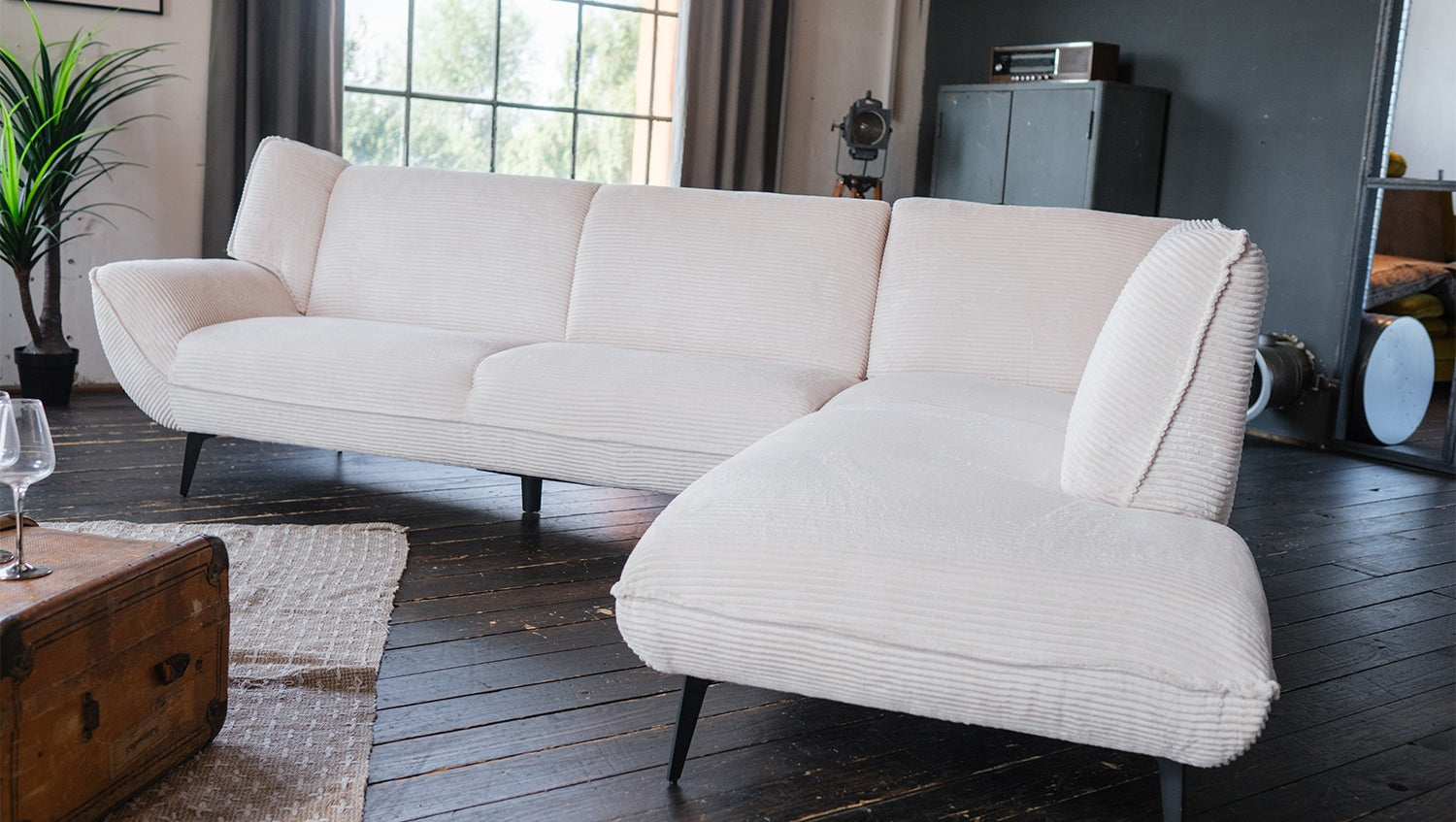 KAWOLA Sofa CALLA Ecksofa Cord cremeweiß Recamiere rechts