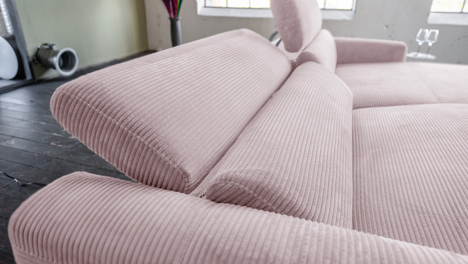KAWOLA Sofa LAISKA Ecksofa Cord rosa