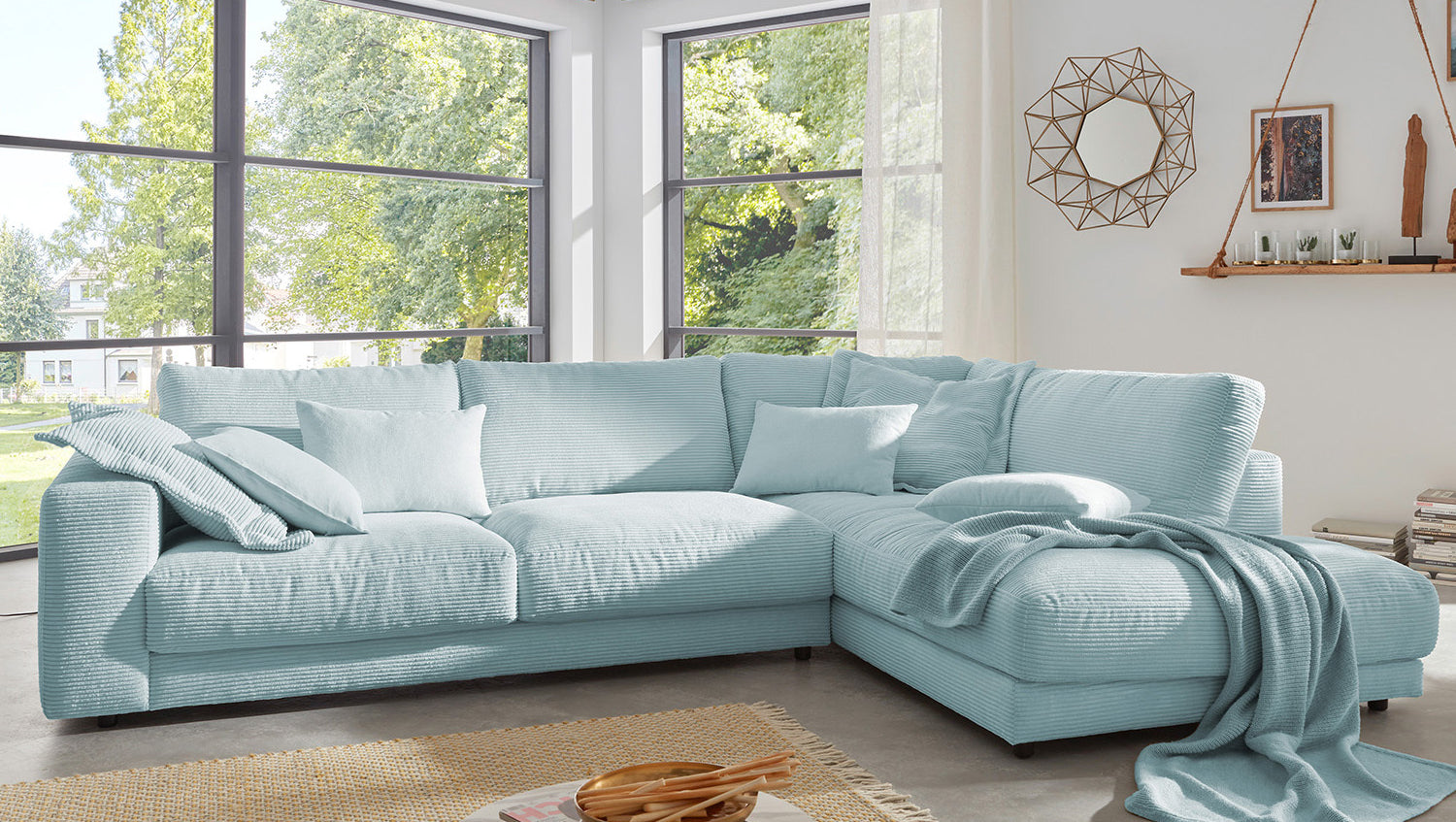 KAWOLA Sofa MADELINE Ecksofa mit Recamiere Cord hellblau
