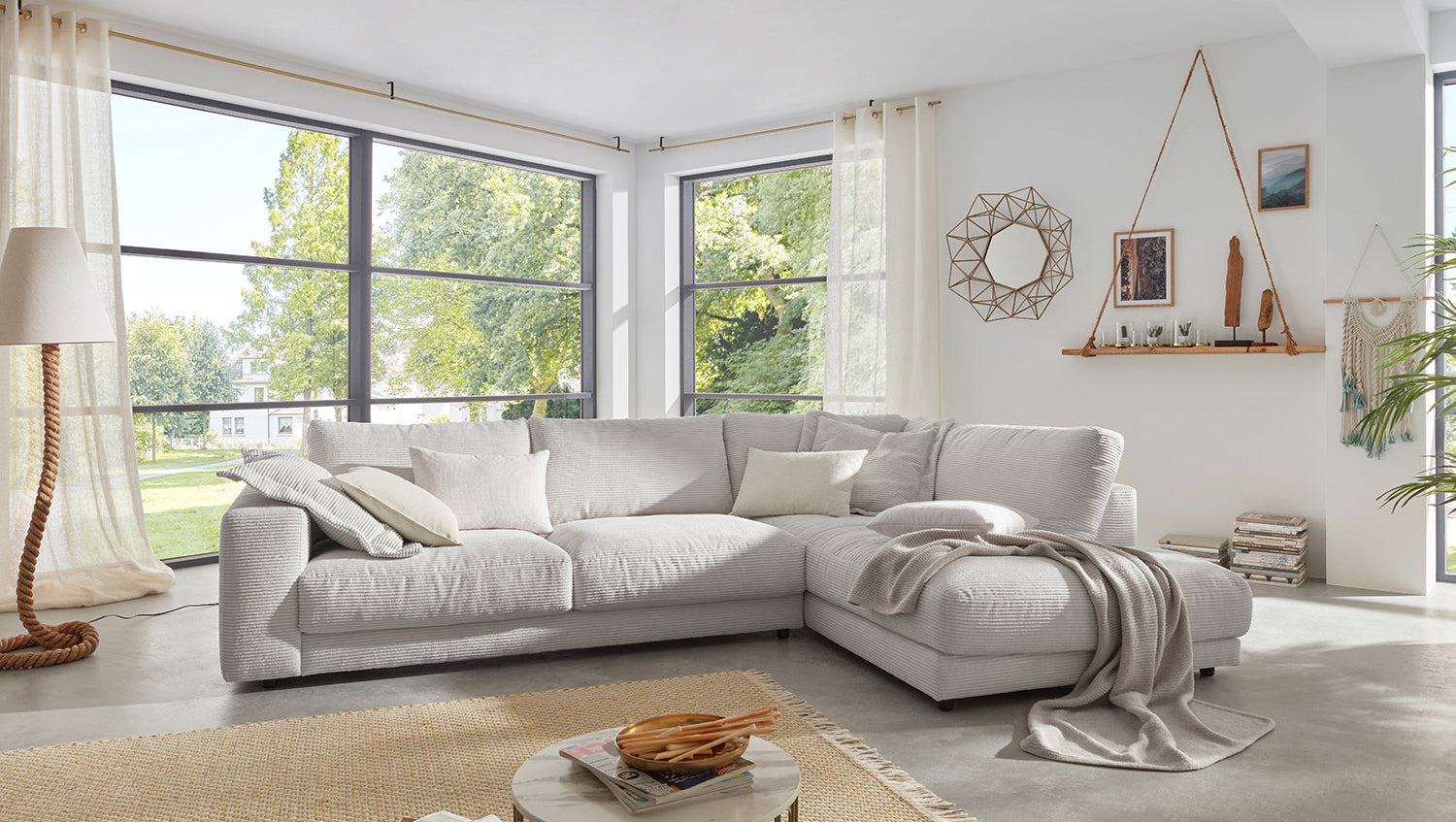 KAWOLA Sofa MADELINE Ecksofa mit Recamiere Cord hellgrau, Rechts