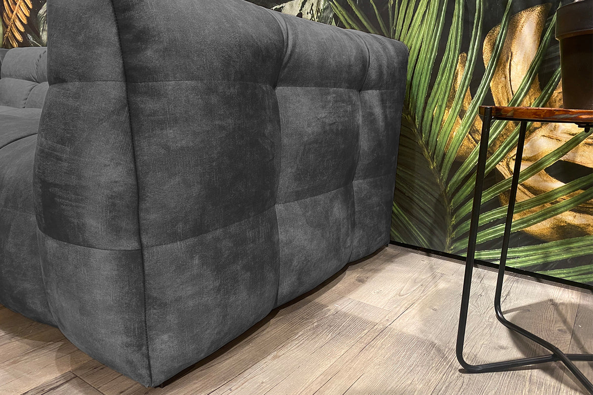 KAWOLA Sofa ROSARIO Velvet anthrazit