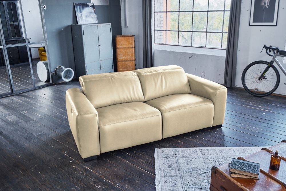 KAWOLA Sofá FINN 3 plazas con función relax cuero crema blanco