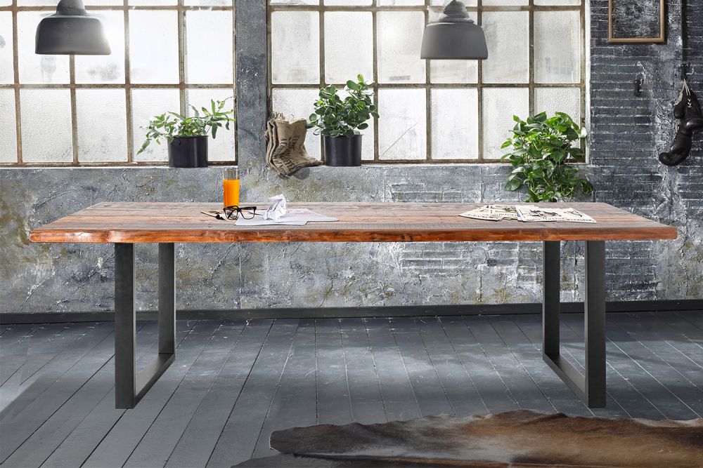 Mesa de comedor KAWOLA GENT maciza con canto de árbol Madera vieja