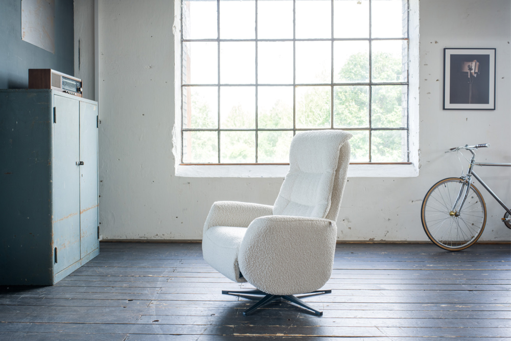 KAWOLA sillón SARI reclinable giratorio tela gris claro