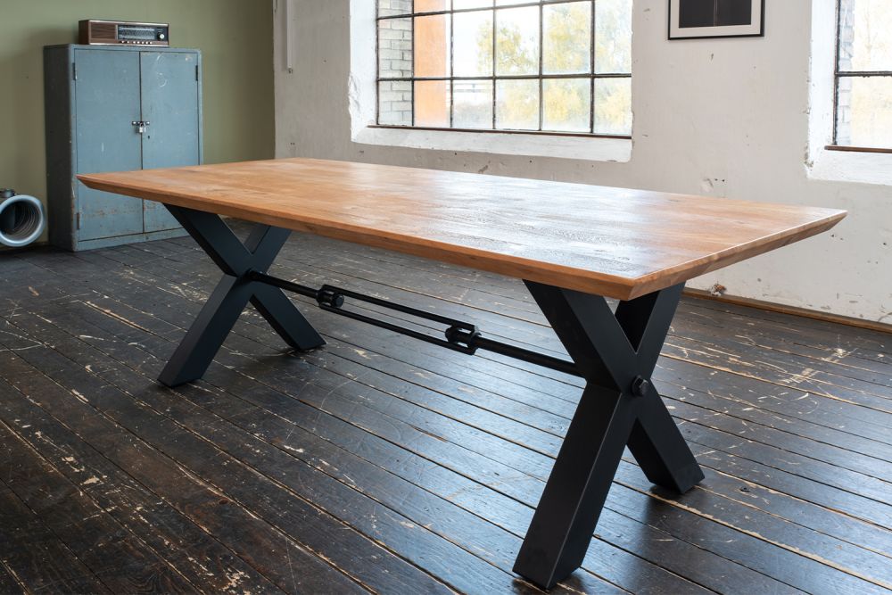 Mesa de comedor KAWOLA PALO acacia maciza canto suizo