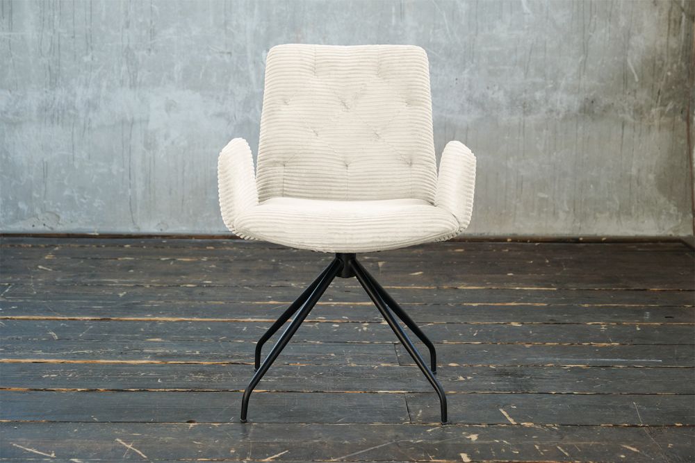 KAWOLA silla NEW CHARME silla giratoria silla de comedor pana crema blanco
