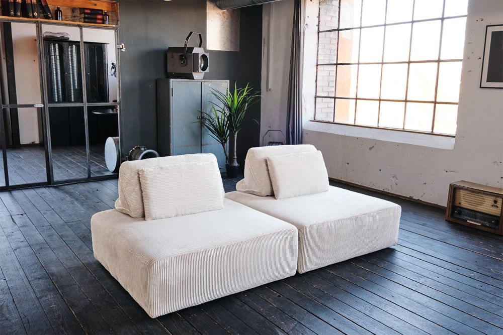 KAWOLA sofá modular WIOLO SOFT 2 módulos 2 cojines de respaldo pana crema blanco