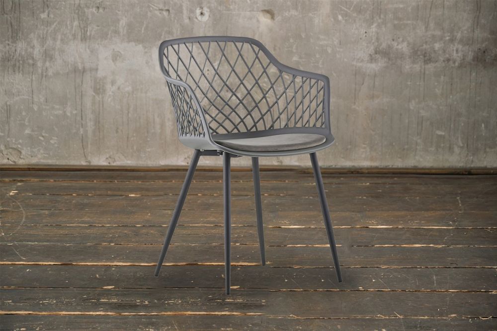 KAWOLA EMILIE silla de comedor de plástico de cuatro patas gris con cojín