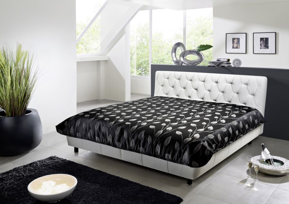 Cama tapizada MARSA cuero genuino blanco 200x200cm