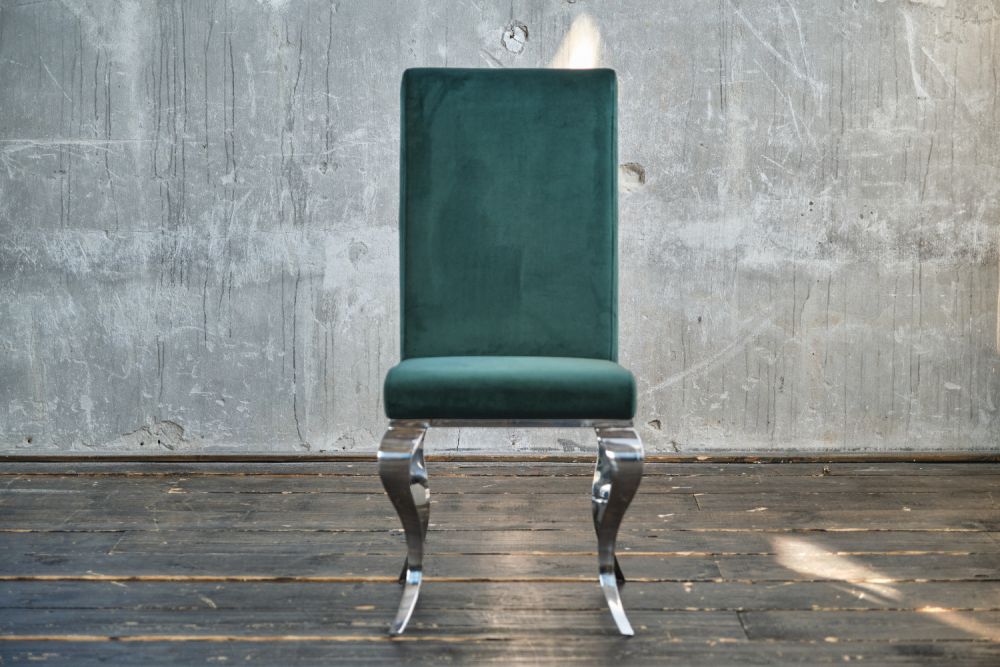 KAWOLA LEIA silla de comedor terciopelo barroco verde