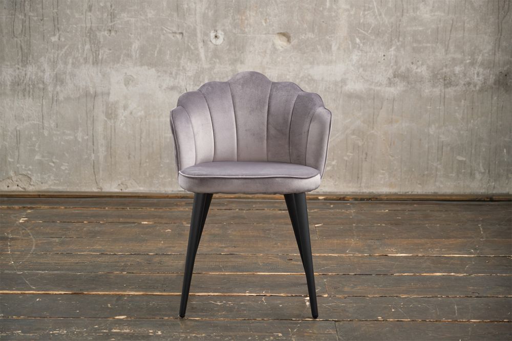 Silla KAWOLA Silla de comedor SALLY Terciopelo plata pié negro