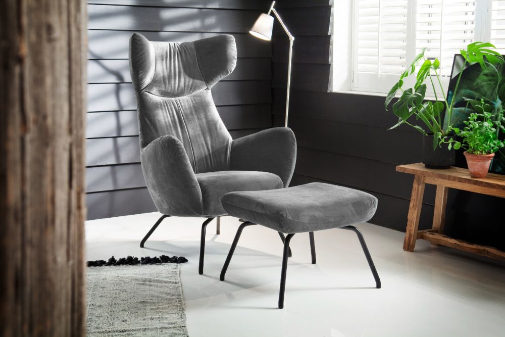 KAWOLA sillón LOTTE sillón de ala terciopelo plata con puf