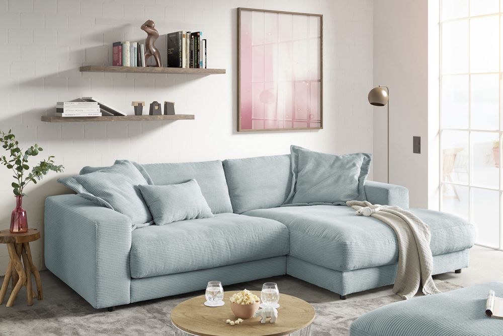 KAWOLA Sofá MADELINE Sofá esquinero con Chaise longue de pana azul claro