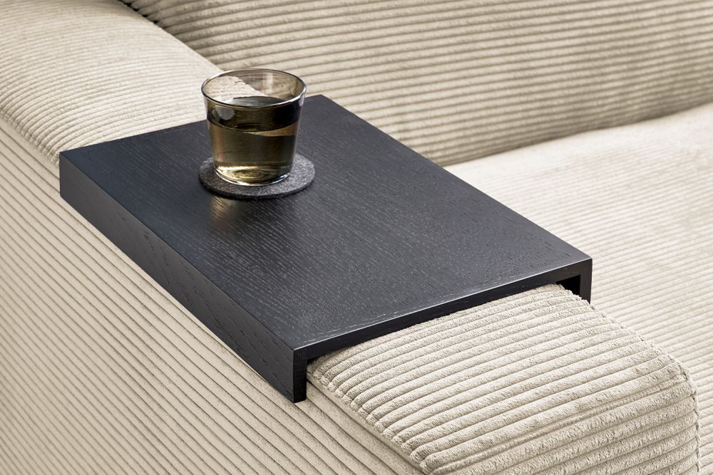 KAWOLA bandeja de madera MADELINE roble negro para sofá con reposabrazos